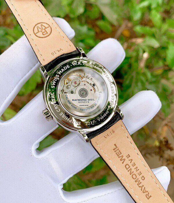Đồng hồ Raymond Weil 2237-STC-20001