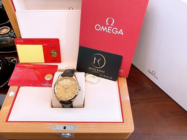 Đồng hồ Omega 23153422108001