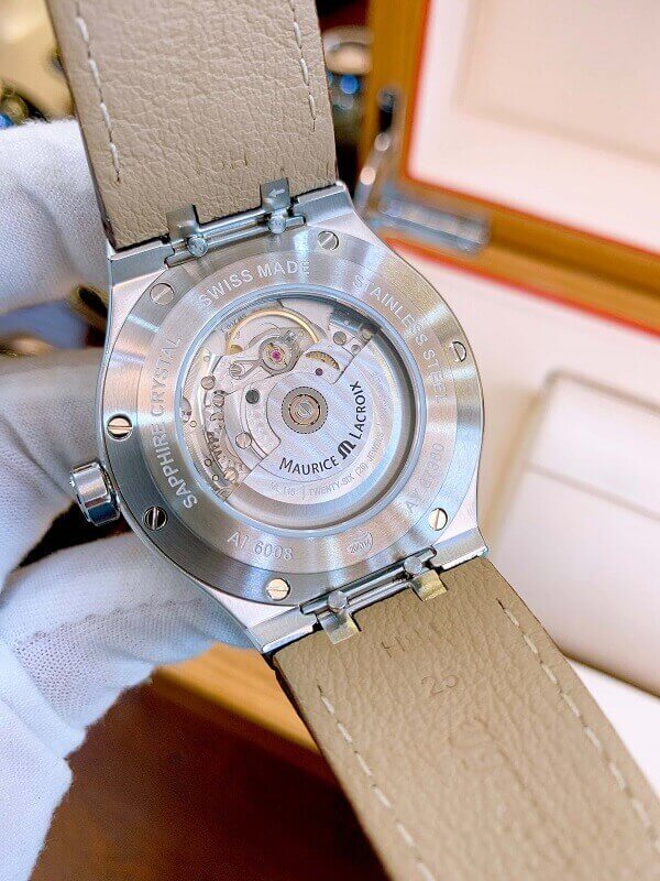 Đồng hồ Maurice Lacroix AI6008-SS001-130-1